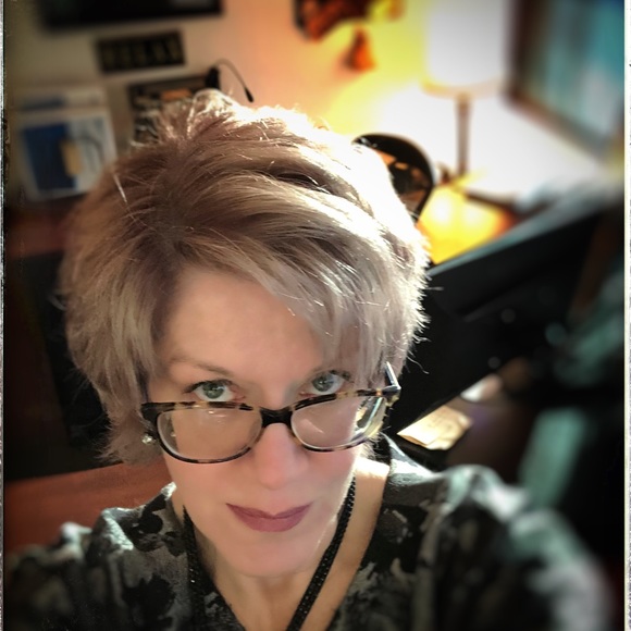 Meet your Posher, Eileen - Picture 4 of 13